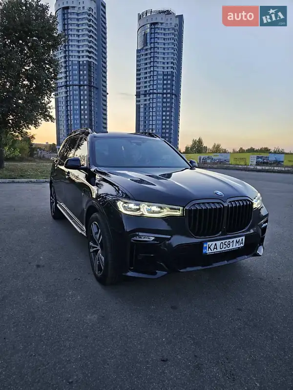 BMW X7