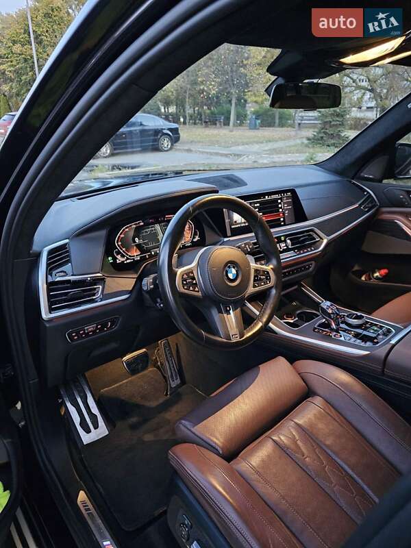Позашляховик / Кросовер BMW X7 2020 в Києві фото 11 Позашляховик / Кросовер BMW X7 2020 в Києві