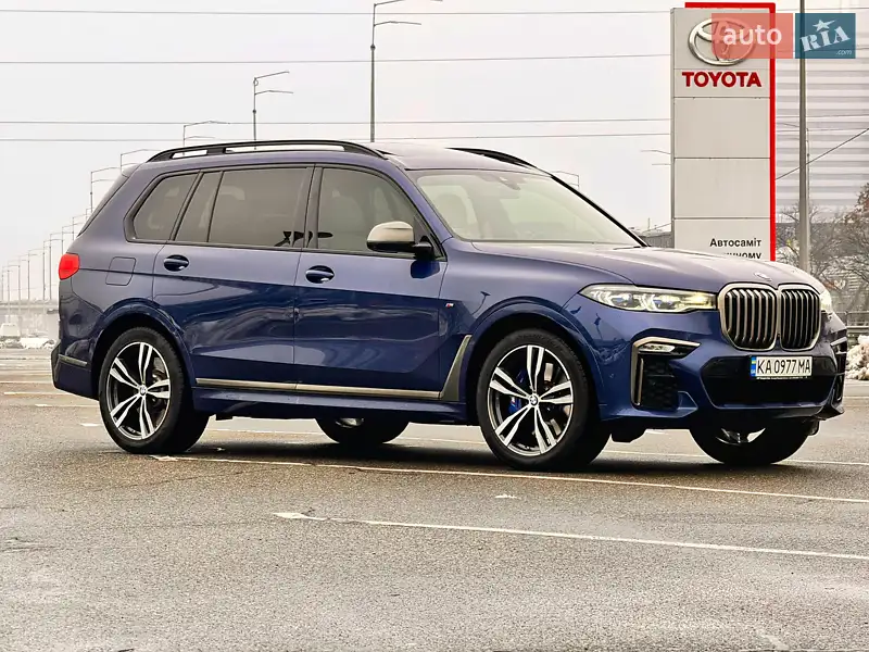 BMW X7