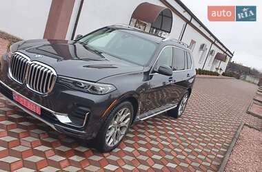 Позашляховик / Кросовер BMW X7 2021 в 