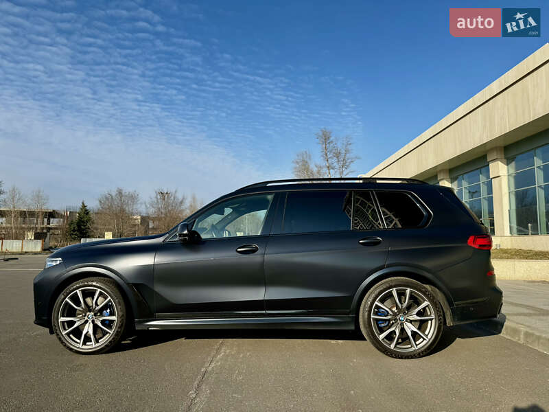 Позашляховик / Кросовер BMW X7 2020 в Дніпрі