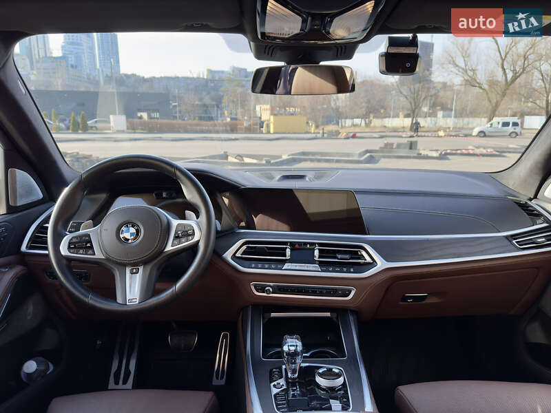 Позашляховик / Кросовер BMW X7 2020 в Дніпрі