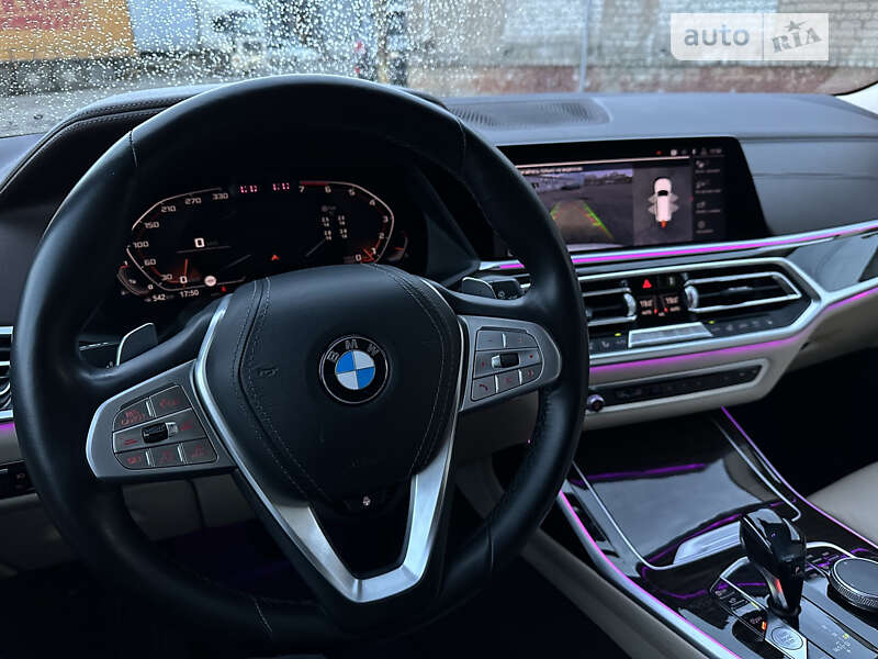 Внедорожник / Кроссовер BMW X7 2019 в Киеве