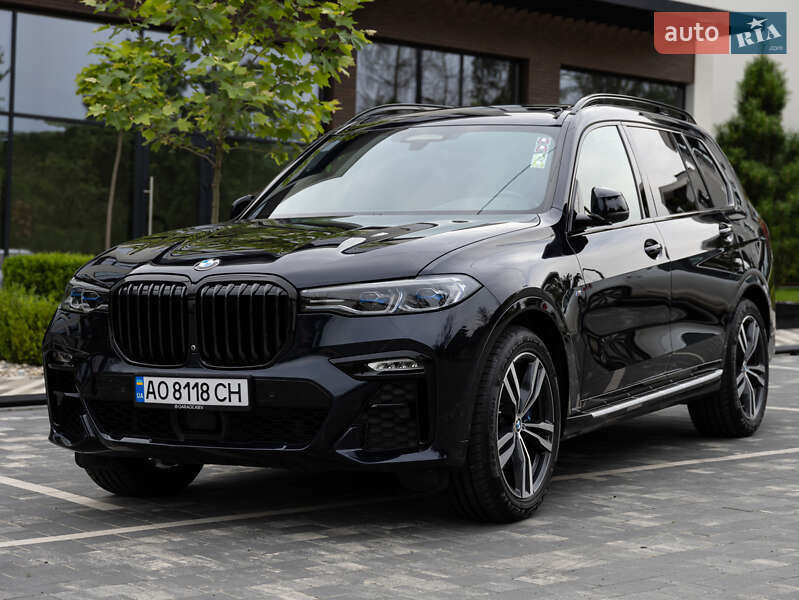 BMW X7 2021