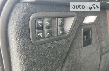 Внедорожник / Кроссовер BMW X7 2022 в 