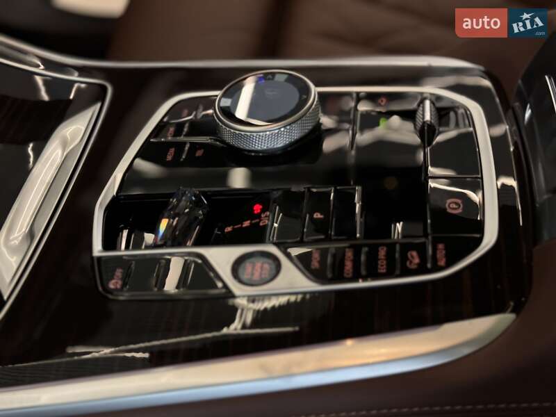 Внедорожник / Кроссовер BMW X7 2023 в Одессе