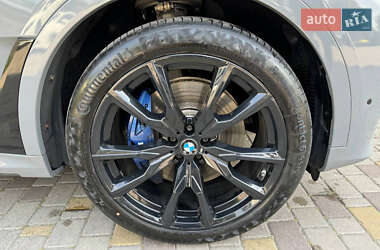 Внедорожник / Кроссовер BMW X7 2021 в 