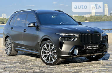 Внедорожник / Кроссовер BMW X7 2022 в Киеве