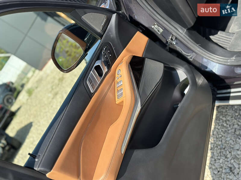 Внедорожник / Кроссовер BMW X7 2019 в Стрые