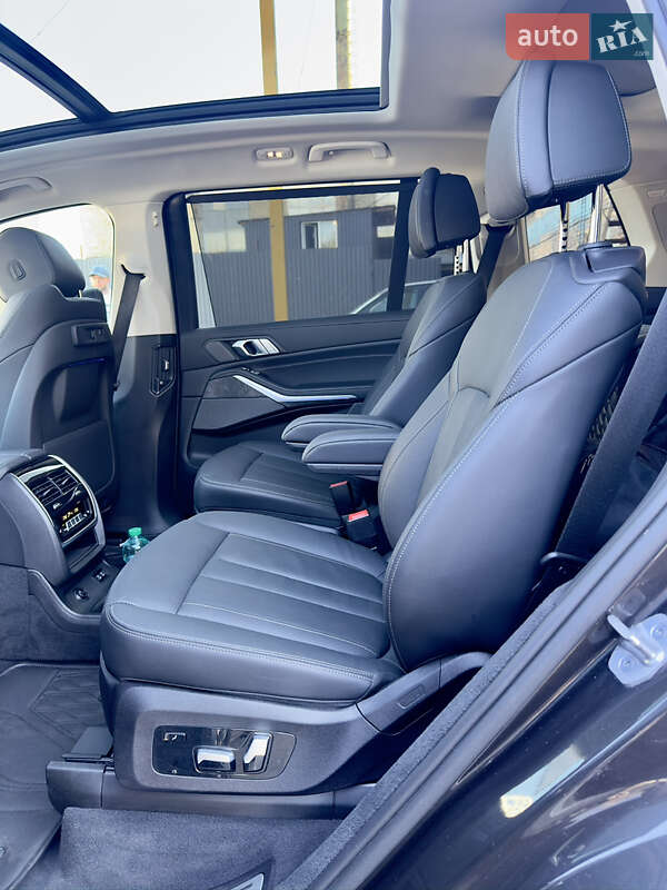 Внедорожник / Кроссовер BMW X7 2021 в Киеве фото 18 Внедорожник / Кроссовер BMW X7 2021 в Киеве