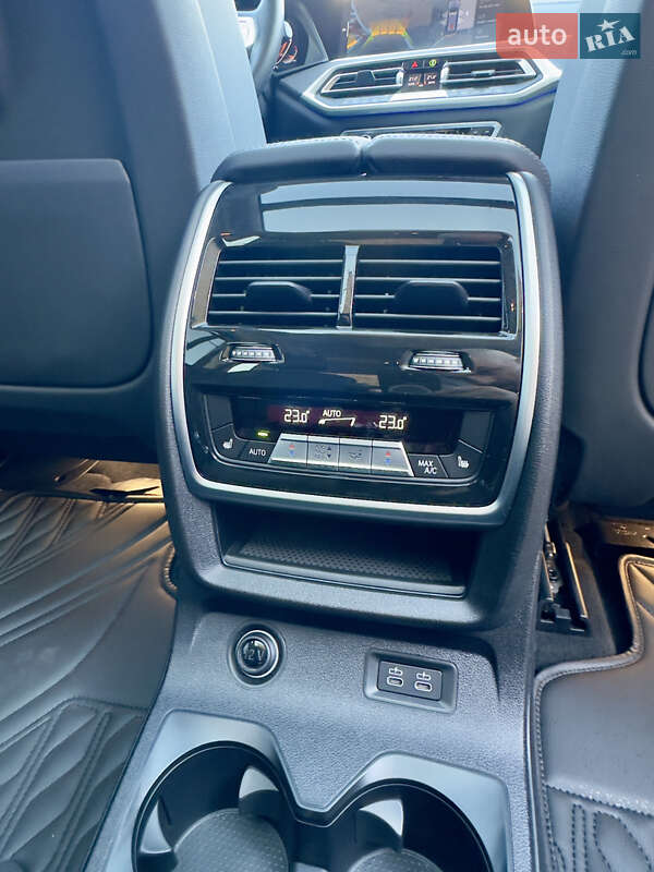 Внедорожник / Кроссовер BMW X7 2021 в Киеве фото 20 Внедорожник / Кроссовер BMW X7 2021 в Киеве
