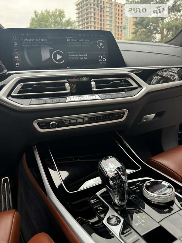 Позашляховик / Кросовер BMW X7 2022 в Дніпрі