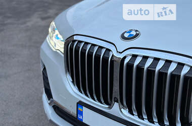 Позашляховик / Кросовер BMW X7 2019 в Києві