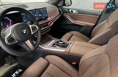 Внедорожник / Кроссовер BMW X7 2024 в 
