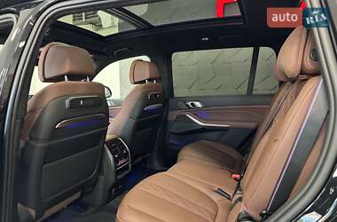 Внедорожник / Кроссовер BMW X7 2024 в 