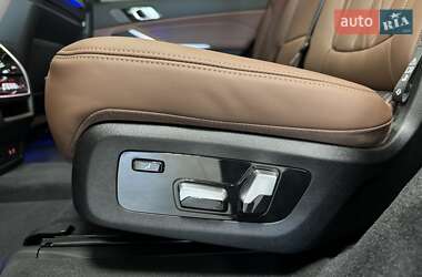 Внедорожник / Кроссовер BMW X7 2024 в 