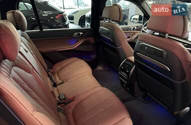 Внедорожник / Кроссовер BMW X7 2024 в 