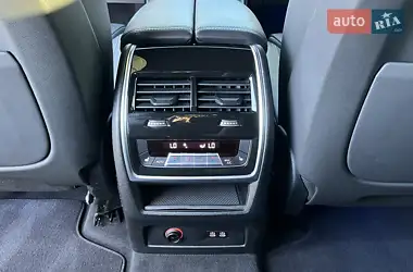 BMW X7 2022