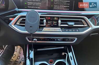 Позашляховик / Кросовер BMW X7 2019 в 