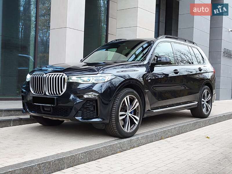 Позашляховик / Кросовер BMW X7 2019 в 