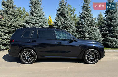 Внедорожник / Кроссовер BMW X7 2022 в Киеве