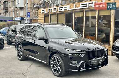 Внедорожник / Кроссовер BMW X7 2024 в Киеве