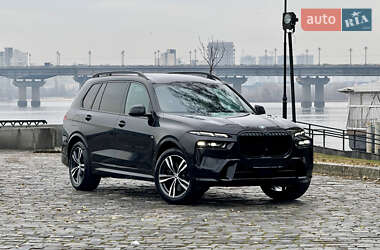 Внедорожник / Кроссовер BMW X7 2024 в Киеве