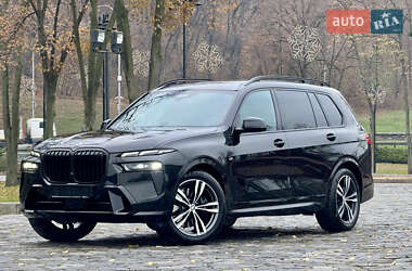 Внедорожник / Кроссовер BMW X7 2024 в Киеве