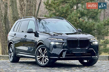 Внедорожник / Кроссовер BMW X7 2024 в Киеве