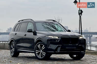 Внедорожник / Кроссовер BMW X7 2024 в Киеве