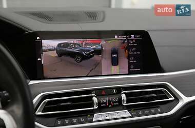 Позашляховик / Кросовер BMW X7 2019 в 