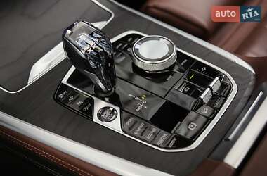 Позашляховик / Кросовер BMW X7 2019 в 