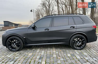 Внедорожник / Кроссовер BMW X7 2022 в Киеве