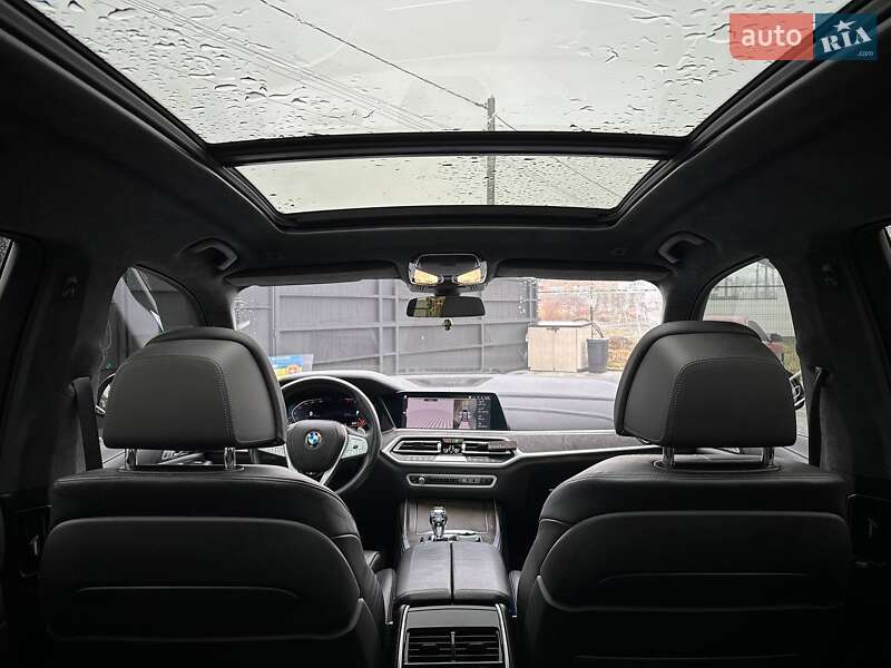 Внедорожник / Кроссовер BMW X7 2020 в Киеве