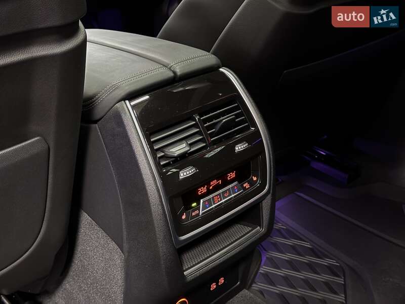 Внедорожник / Кроссовер BMW X7 2022 в Тернополе фото 65 Внедорожник / Кроссовер BMW X7 2022 в Тернополе