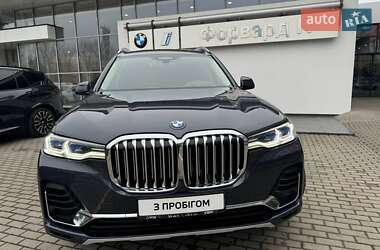 Позашляховик / Кросовер BMW X7 2020 в 