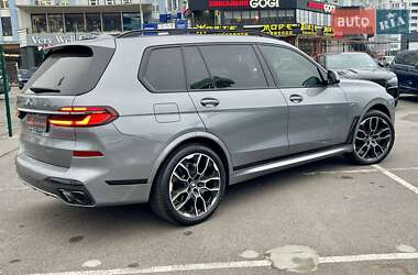 Внедорожник / Кроссовер BMW X7 2023 в Киеве