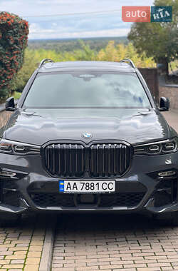 Внедорожник / Кроссовер BMW X7 2022 в Киеве