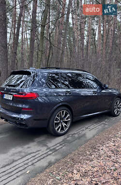 Внедорожник / Кроссовер BMW X7 2022 в Киеве