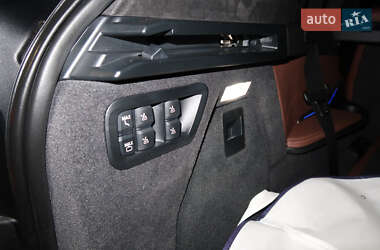 Внедорожник / Кроссовер BMW X7 2023 в 