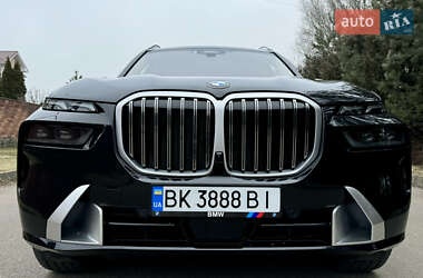 Внедорожник / Кроссовер BMW X7 2024 в 