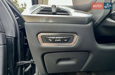 Внедорожник / Кроссовер BMW X7 2024 в 