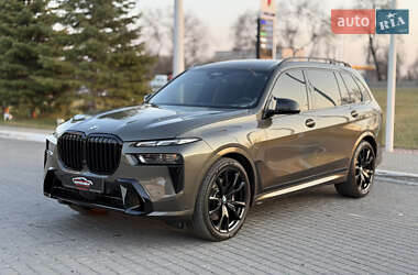 Внедорожник / Кроссовер BMW X7 2023 в 
