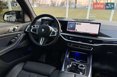 Внедорожник / Кроссовер BMW X7 2023 в 