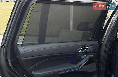 Внедорожник / Кроссовер BMW X7 2023 в 
