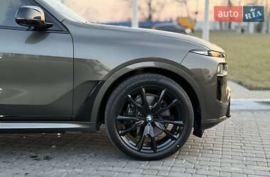 Внедорожник / Кроссовер BMW X7 2023 в 