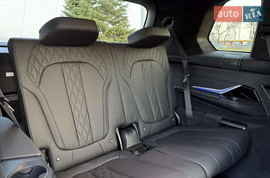 Внедорожник / Кроссовер BMW X7 2023 в 
