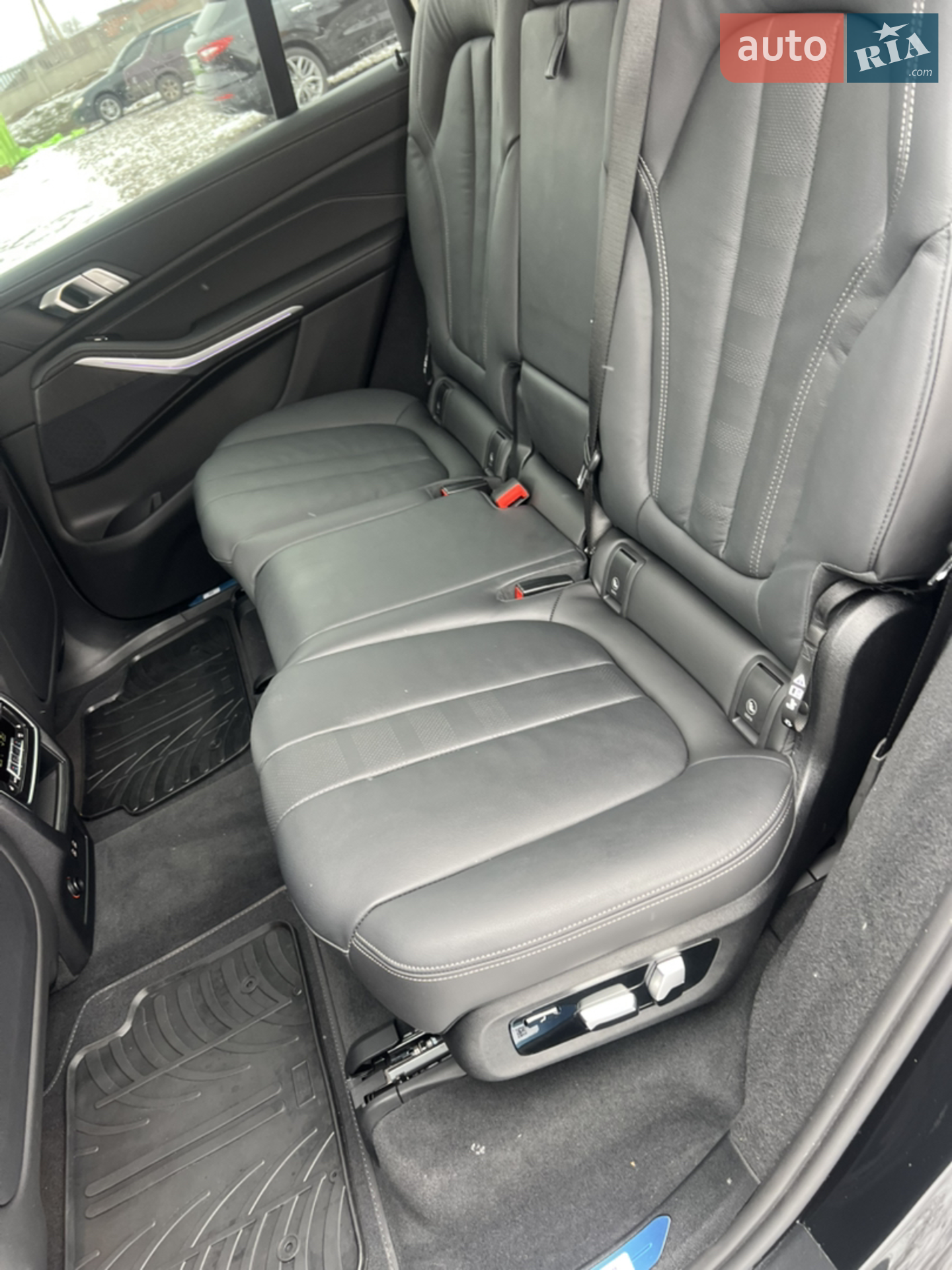2022 BMW X7 - мініатюра 8