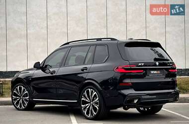 Внедорожник / Кроссовер BMW X7 2023 в Киеве