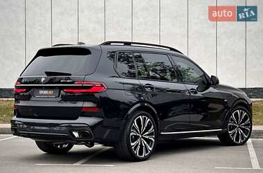 Внедорожник / Кроссовер BMW X7 2023 в Киеве